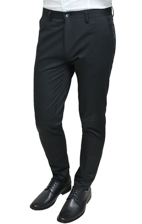 Pantaloni in Nero 